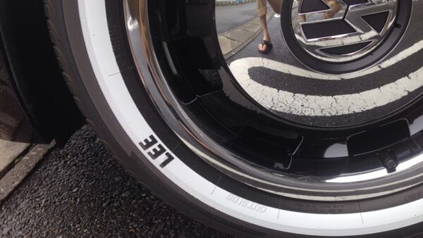 ザビートル カブリオレ タイヤプリント ホワイトリボン オレンジレター